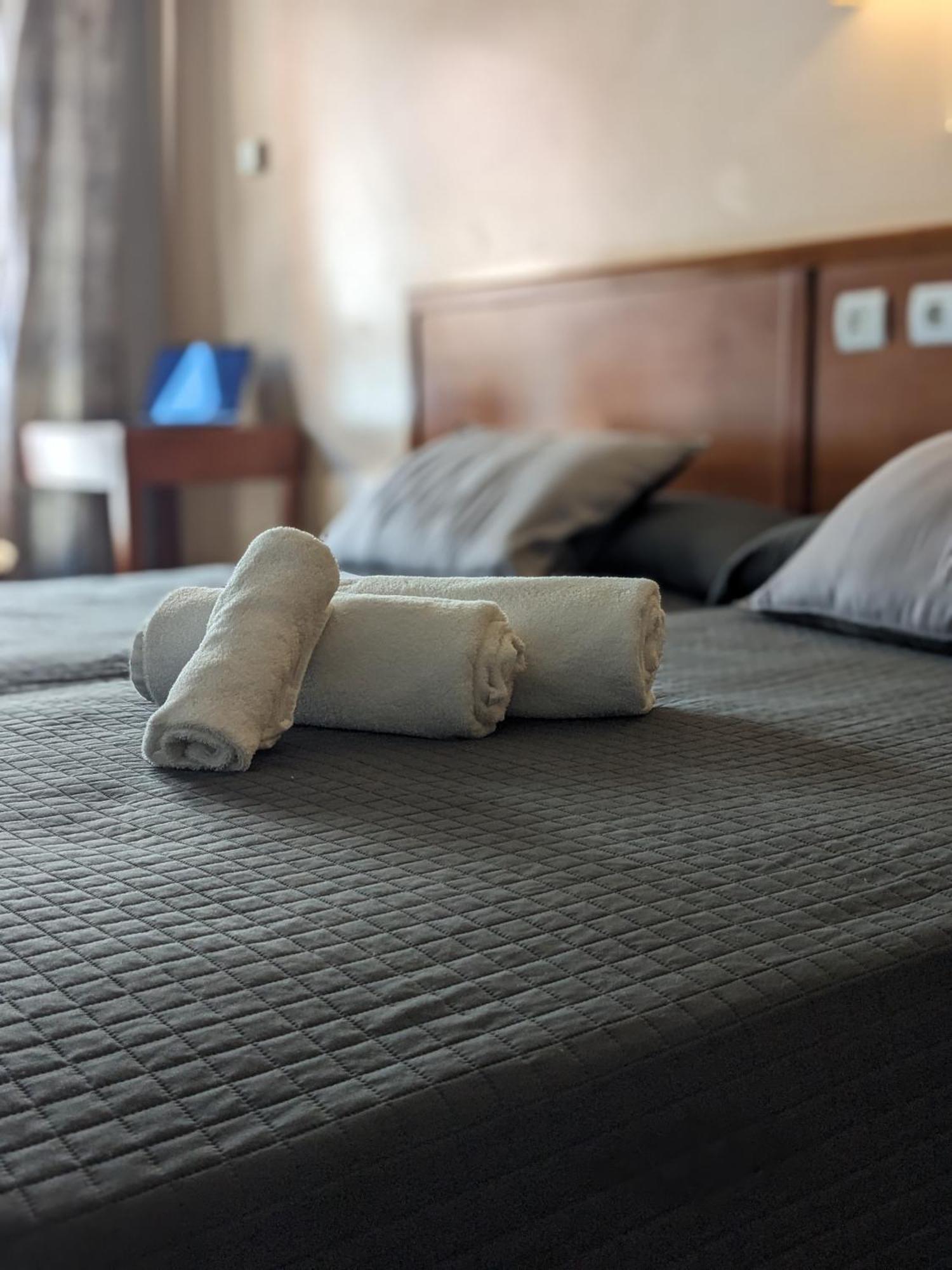 H. O Lar Hotell O Barco de Valdeorras Eksteriør bilde